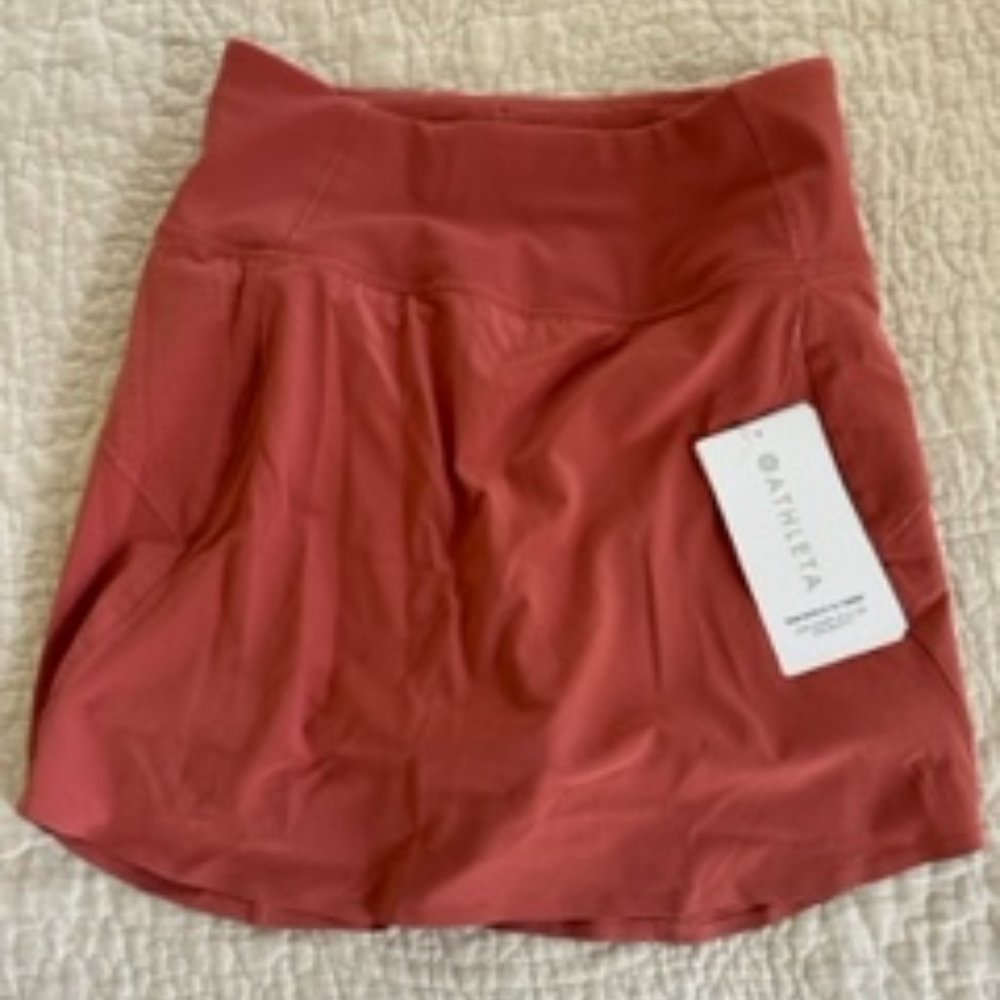 New w/tags Athleta Run With It 16" Skort, size XXS